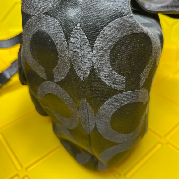 COACH KRISTIN HOBO BAG W/COA- Read Description - Picture 6 of 14